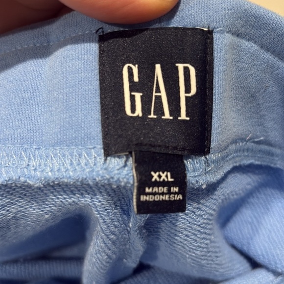 GAP - Women's Logo Short. Athletic wear Sweat shorts. Blue, Size XXL. NWT, New. - Picture 12 of 14